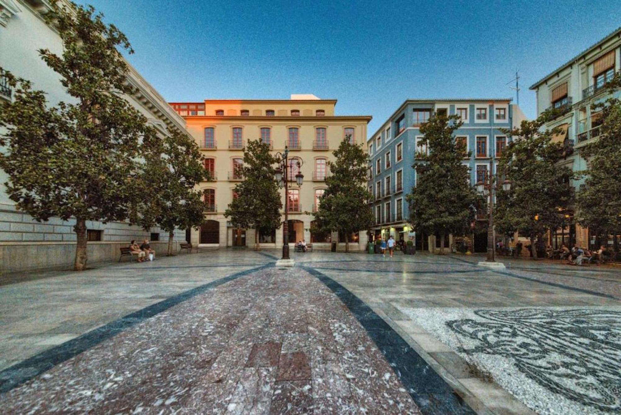 Apartamento En Casco Historico Con Terraza Comunitaria Y Parking Opcional Granada Exterior photo