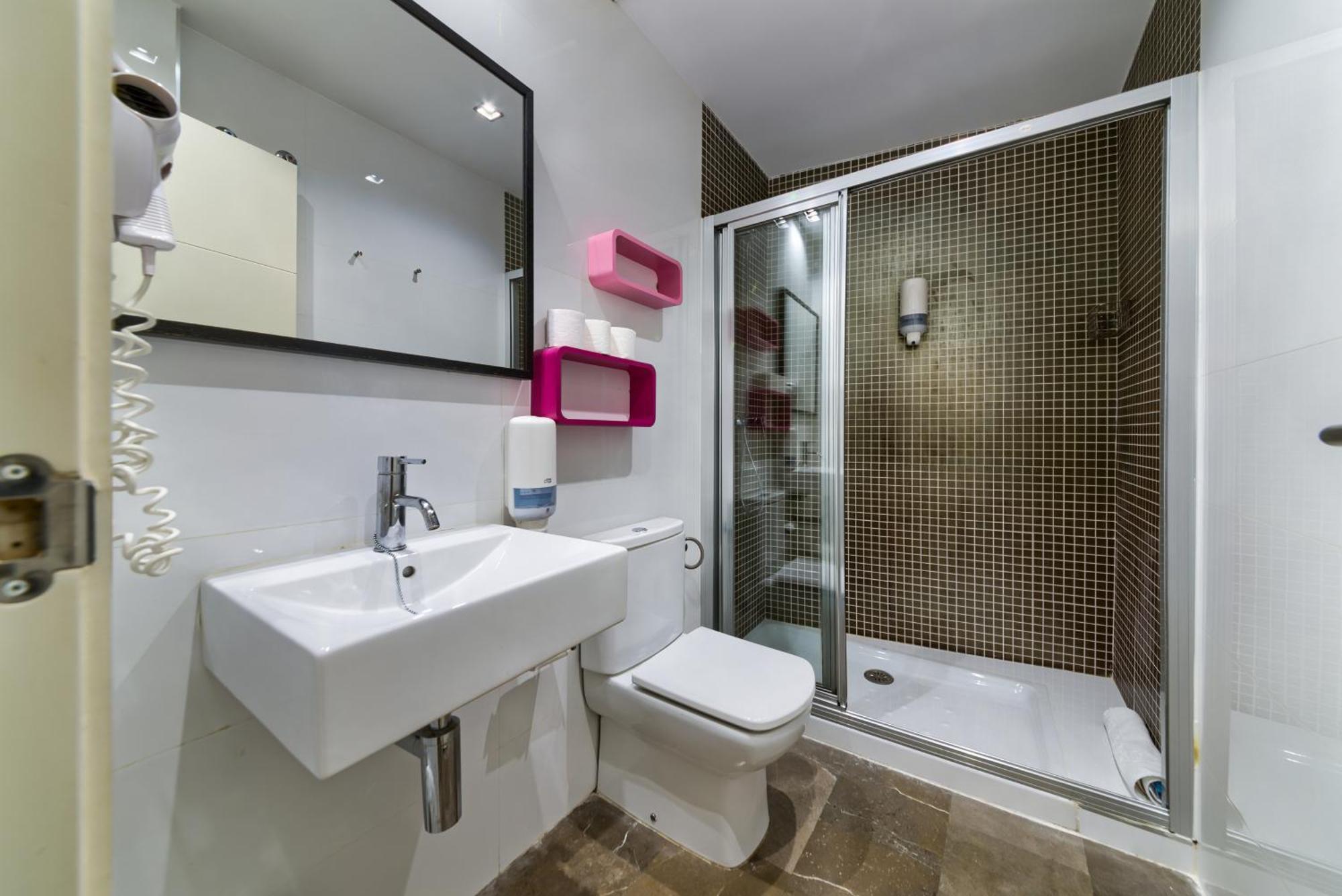 Apartamento En Casco Historico Con Terraza Comunitaria Y Parking Opcional Granada Exterior photo