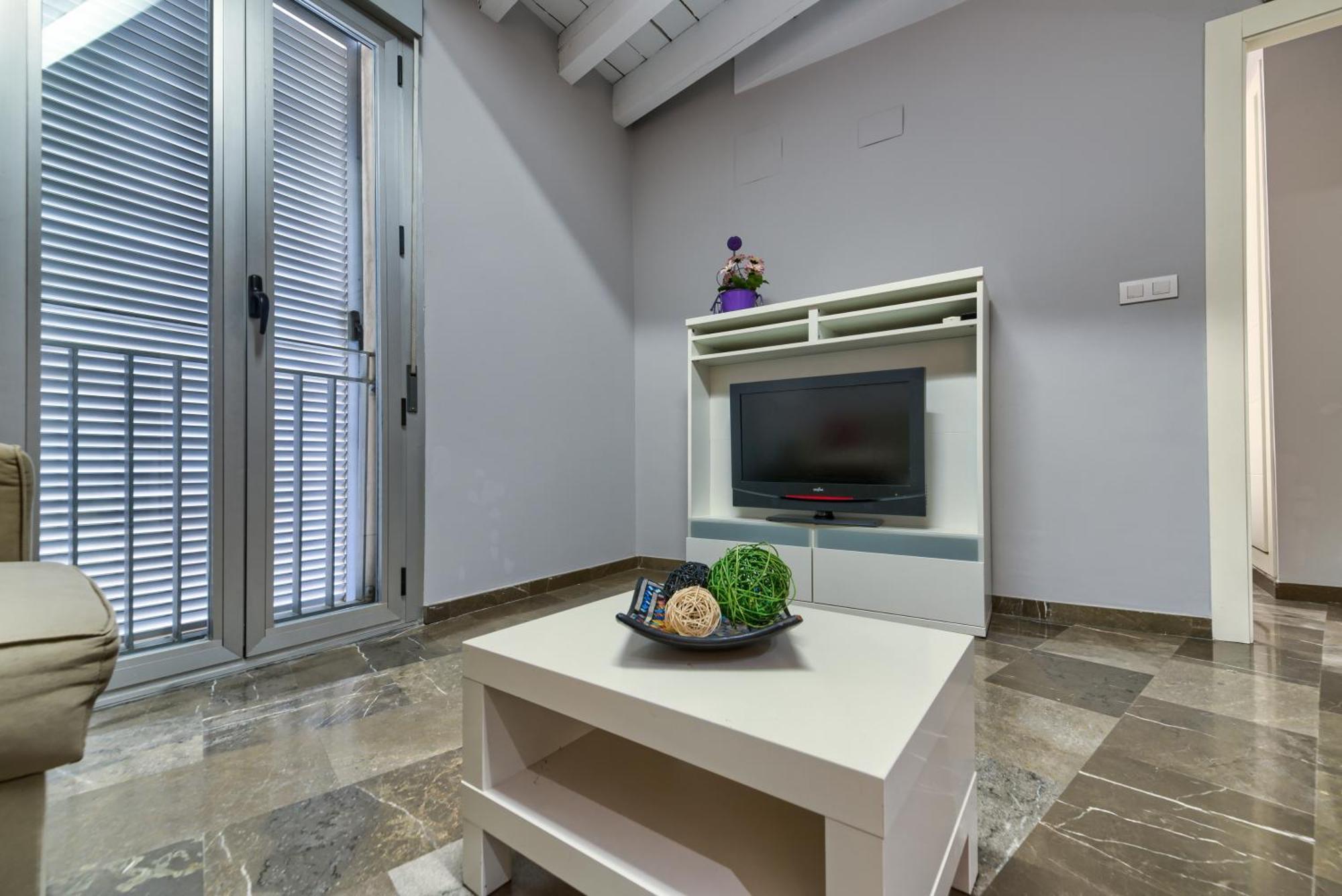 Apartamento En Casco Historico Con Terraza Comunitaria Y Parking Opcional Granada Exterior photo